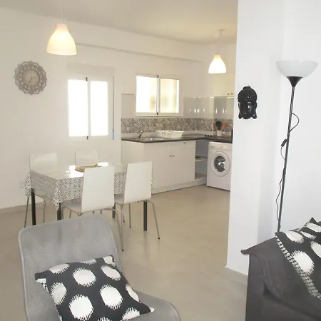 Mandala Apartment *